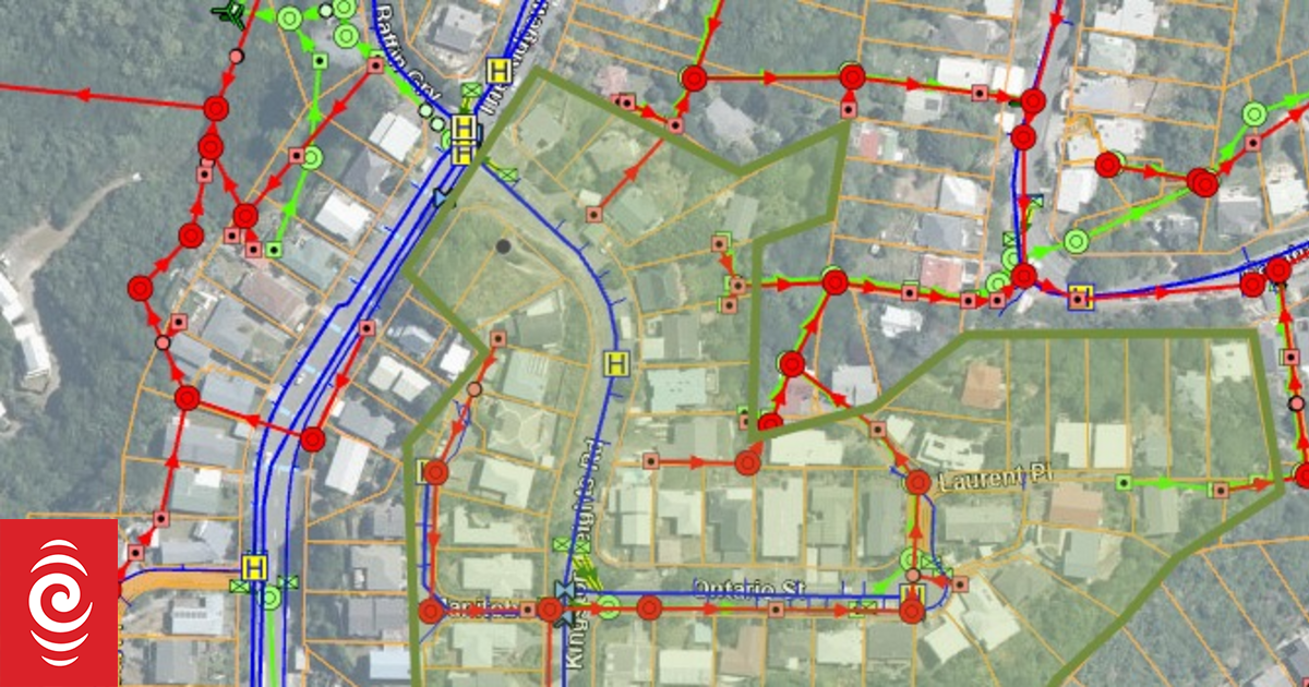 Burst pipes sees more than 100 Wellington homes left without water