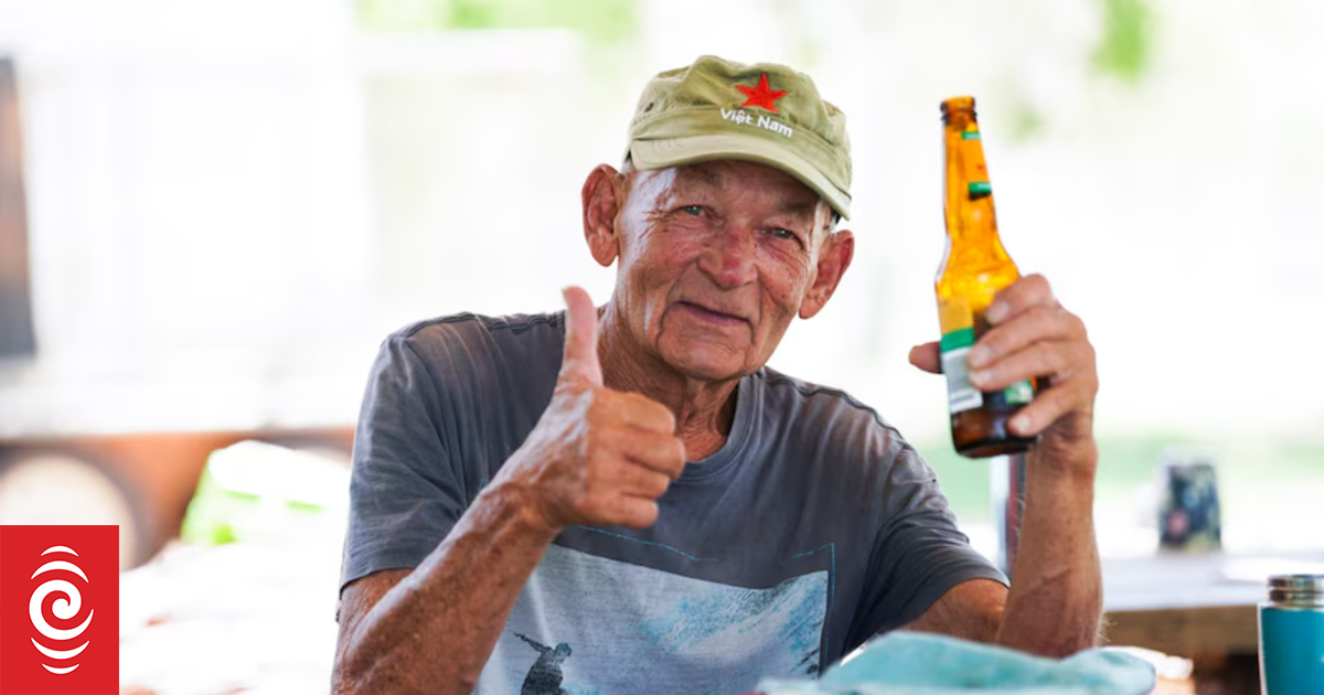 Top tips for beating the heat from Australia's hottest town