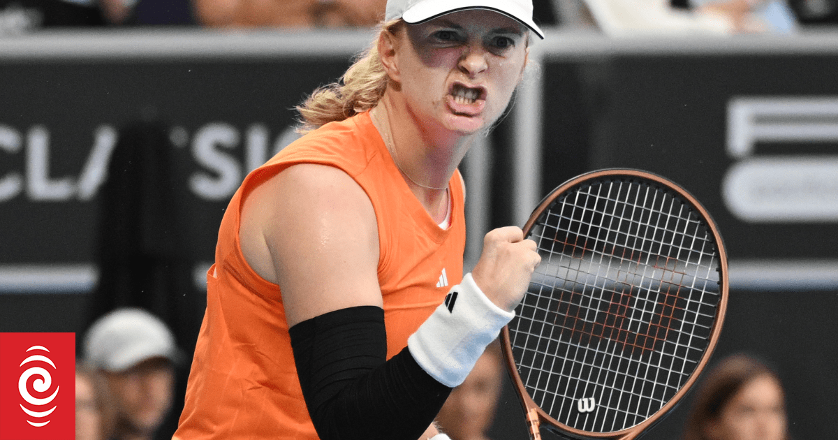 Second seed Navarro and former US Open champion Stephens beaten at ASB Classic