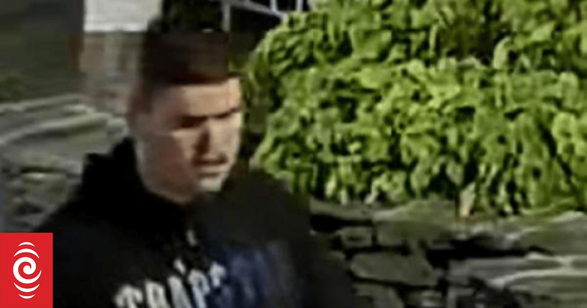 Police ask for public help to identify man in Queenstown