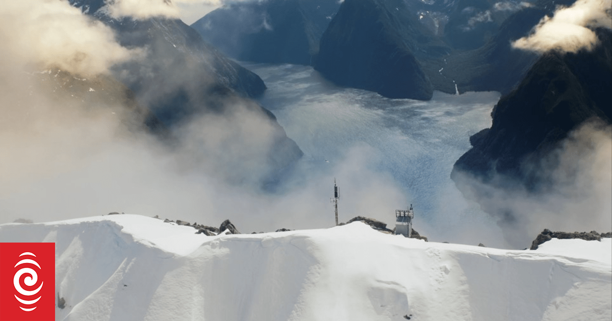 How State Highway 94 to Milford Sound is made safe for its million visitors