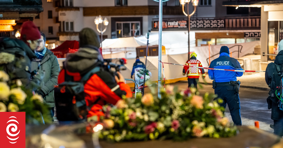 Dozens killed in fire at Swiss ski resort New Year party