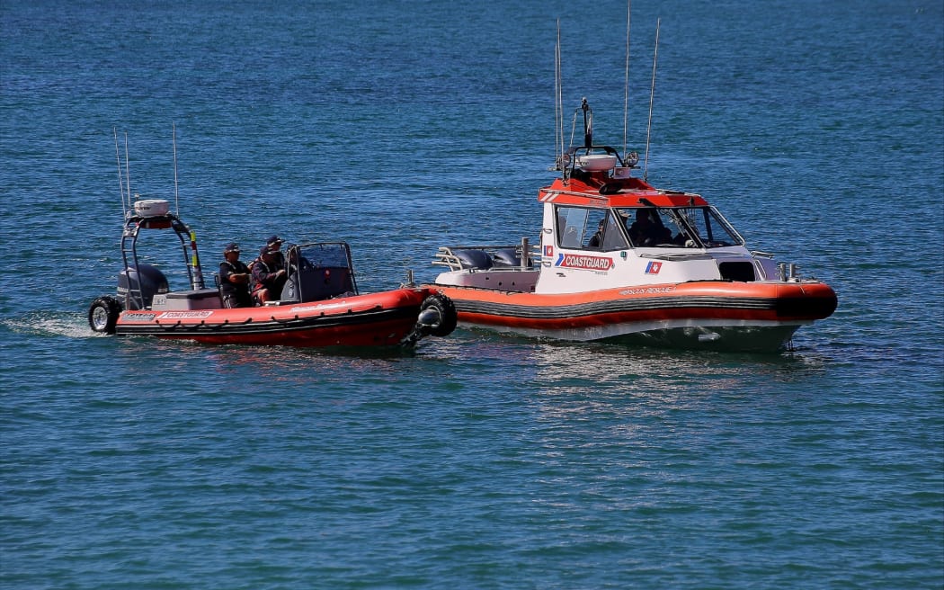 Coastguard Hibiscus vessel