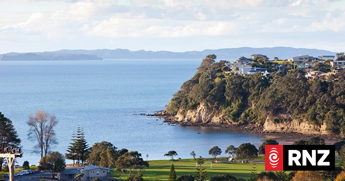 Controlled explosion rocks residents north of Auckland