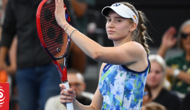 Tennis: Red-hot Rybakina resists Sabalenka to reign at Australian Open