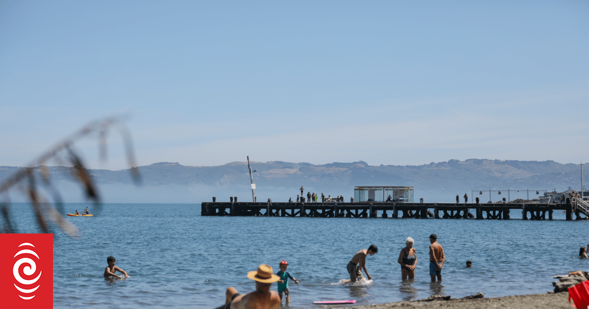 January temperature records could fall as hot spell forecast