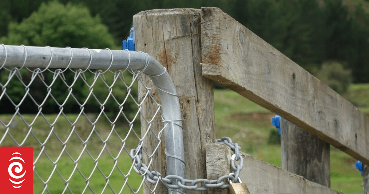 'How do the people break through?' - third of Māori land considered landlocked