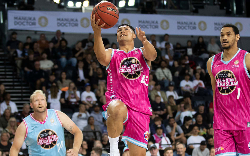 NZ Warriors star Roger Tuivasa-Sheck during the NZ Breakers All Star Celeb Slab basketball match held at Spark Arena, Auckland.