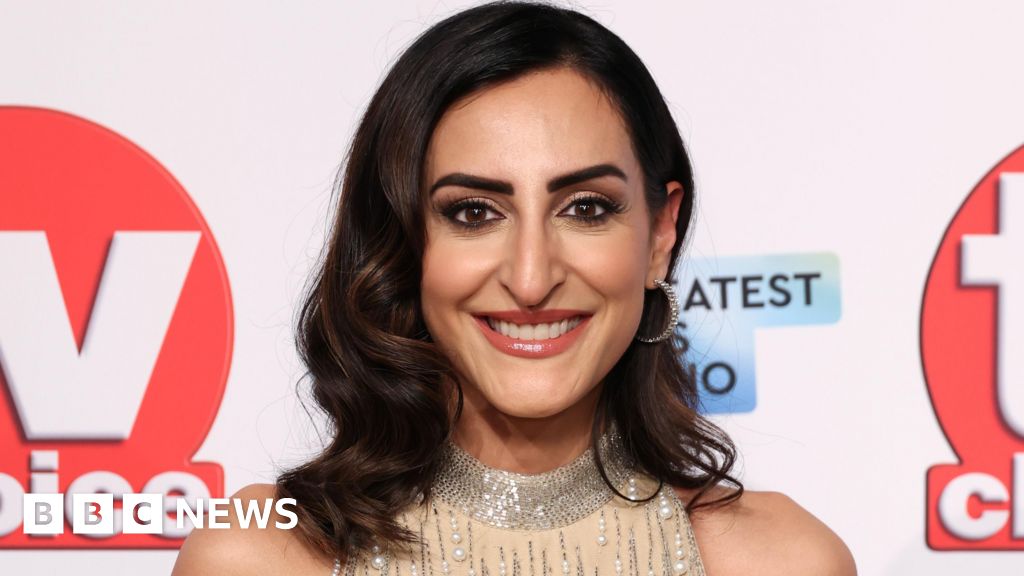 TV doctor reveals breast cancer diagnosis