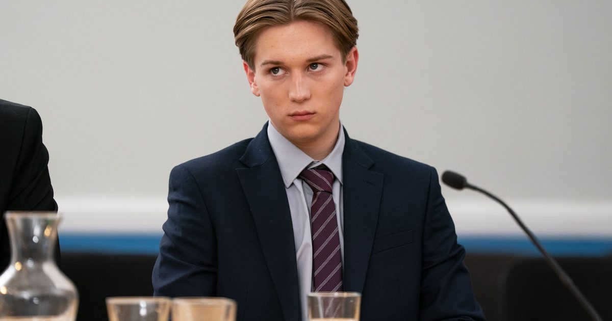 5 EastEnders spoilers: Mark Jr returns and Joel trial twist rocks Vicki