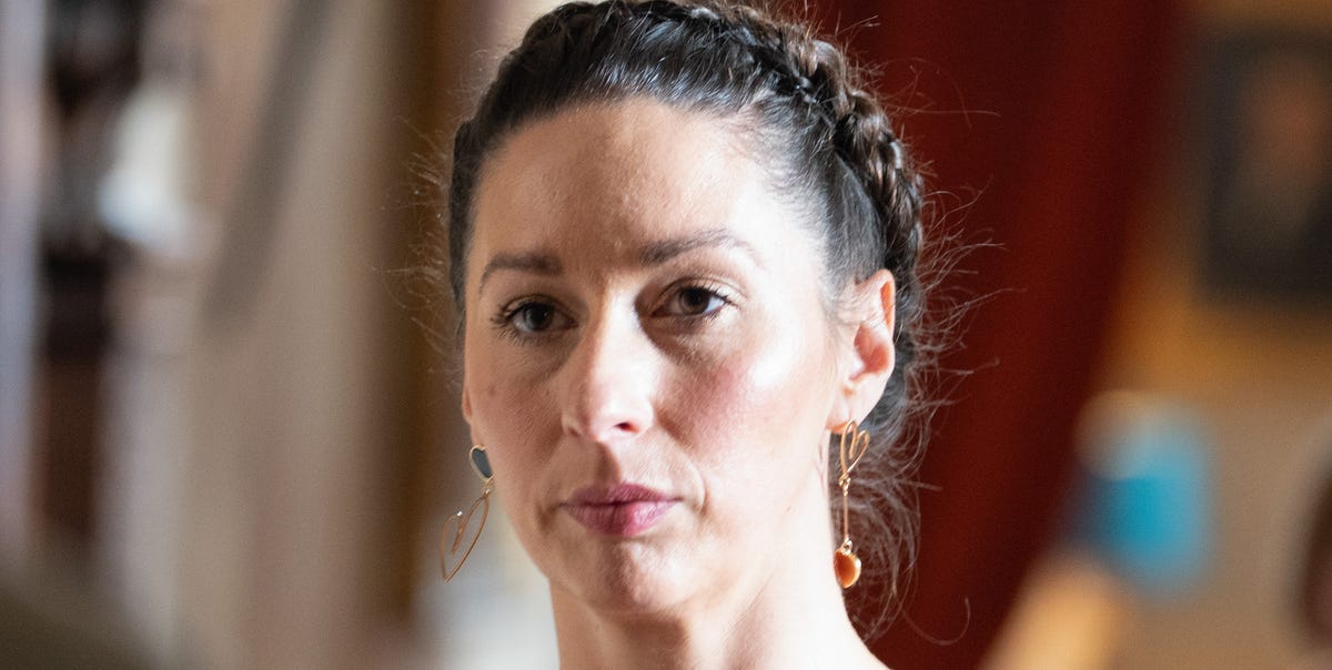 “It’s messing with my head”: We’ve worked out The Traitors Rachel's “master” game plan