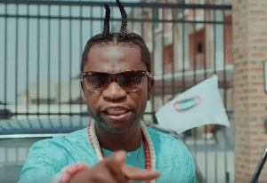 Speed Darlington is a Nigerian singer