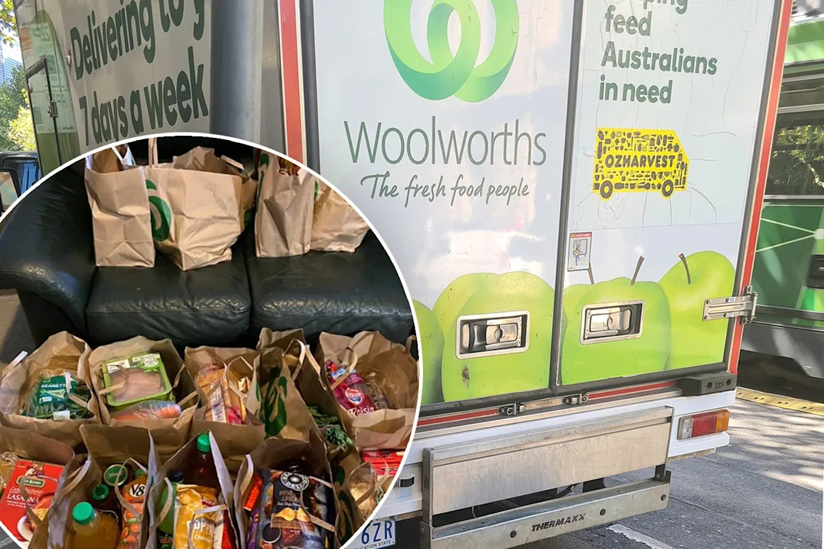 Woolworths rolls out controversial new surcharge as supermarket warned of risky move: 'Danger'