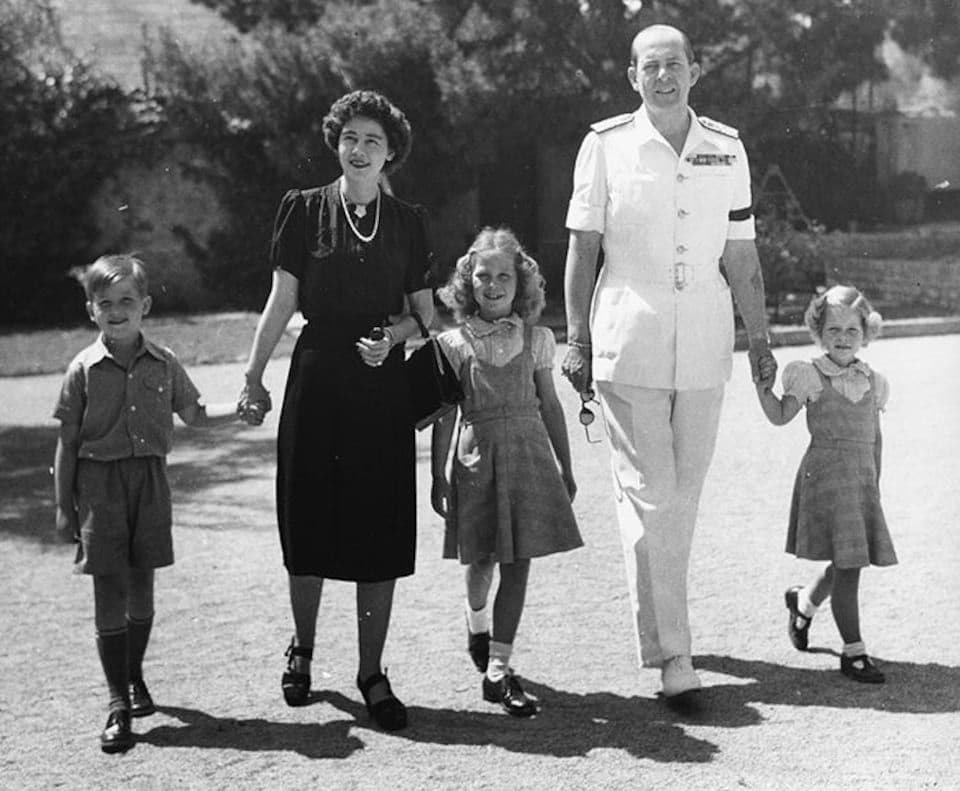 Irene of Greece with her parents and her siblings, King Constantine and Queen Sofia