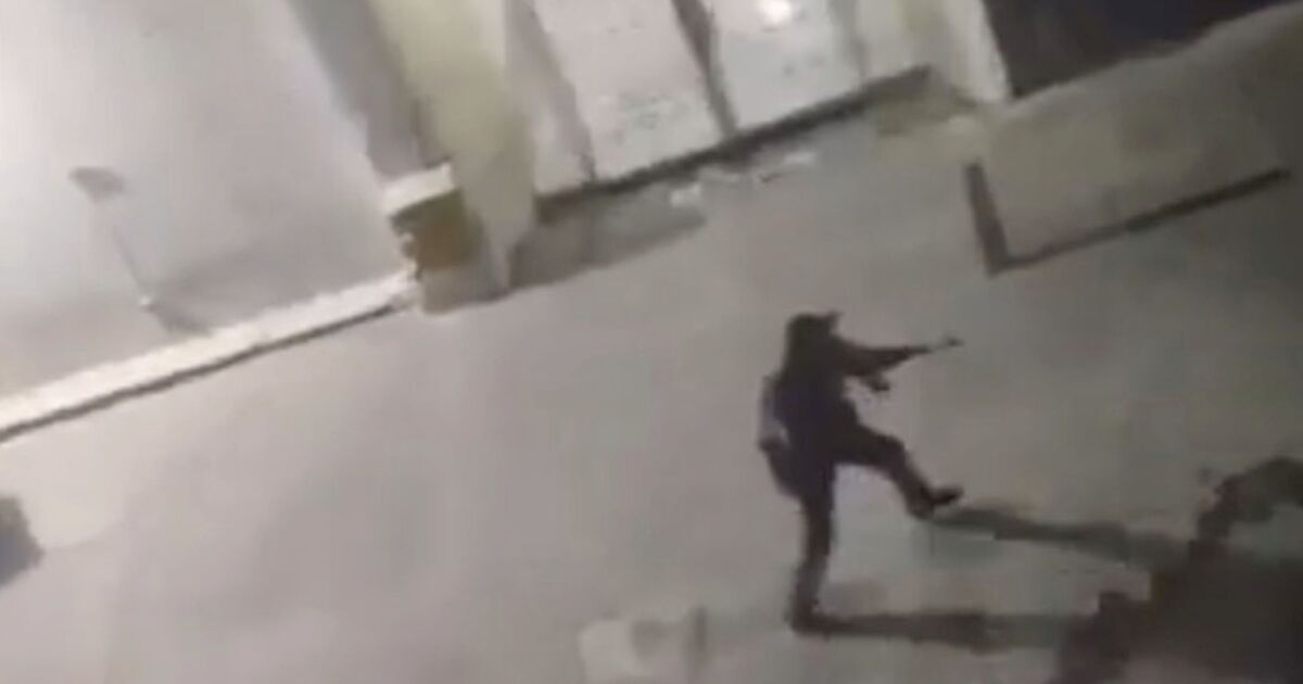 Venezuela Live: Chaos in Caracas as mystery drones sow terror above presidential palace - Daily Express