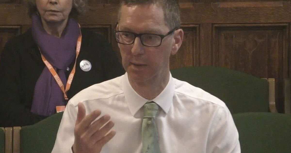 DWP Universal Credit change and how it will apply to 'all benefits' | Personal Finance | Finance