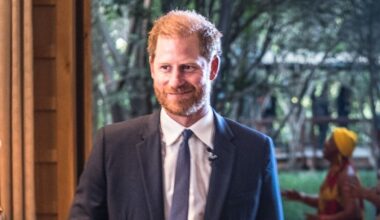 Prince Harry writes foreword to new book in surprising move | Royal | News