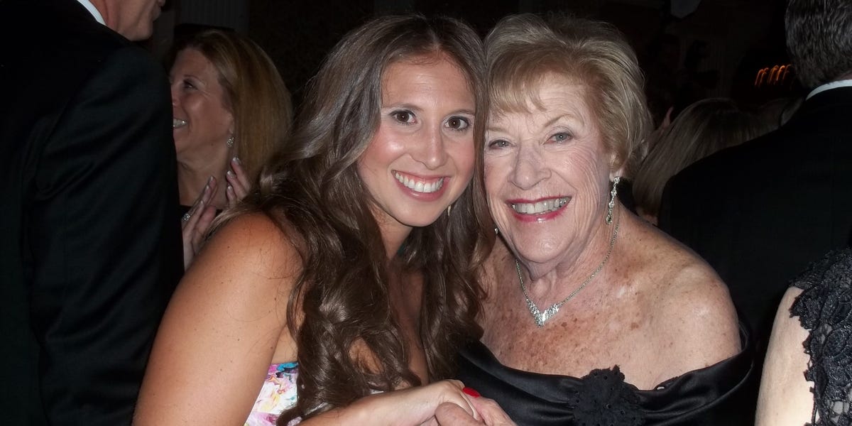 My 101-Year-Old Grandma Had Many Friends: Her Secrets to Build Community