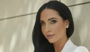 What an RD Eats to Hit Protein and Fiber Goals for Good Gut Health