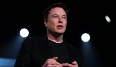 Musk Wants up to $134 Billion in OpenAI Legal Battle