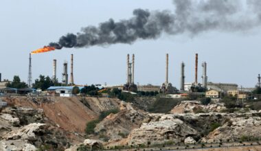 5 Black Swan Risks That Could Derail Markets in 2026