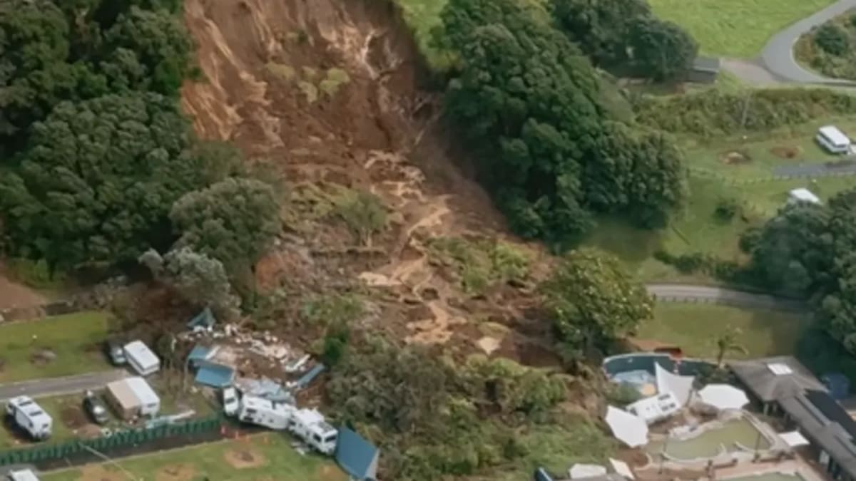 Mount Maunganui slip: Officials warn of fake AI disaster images online