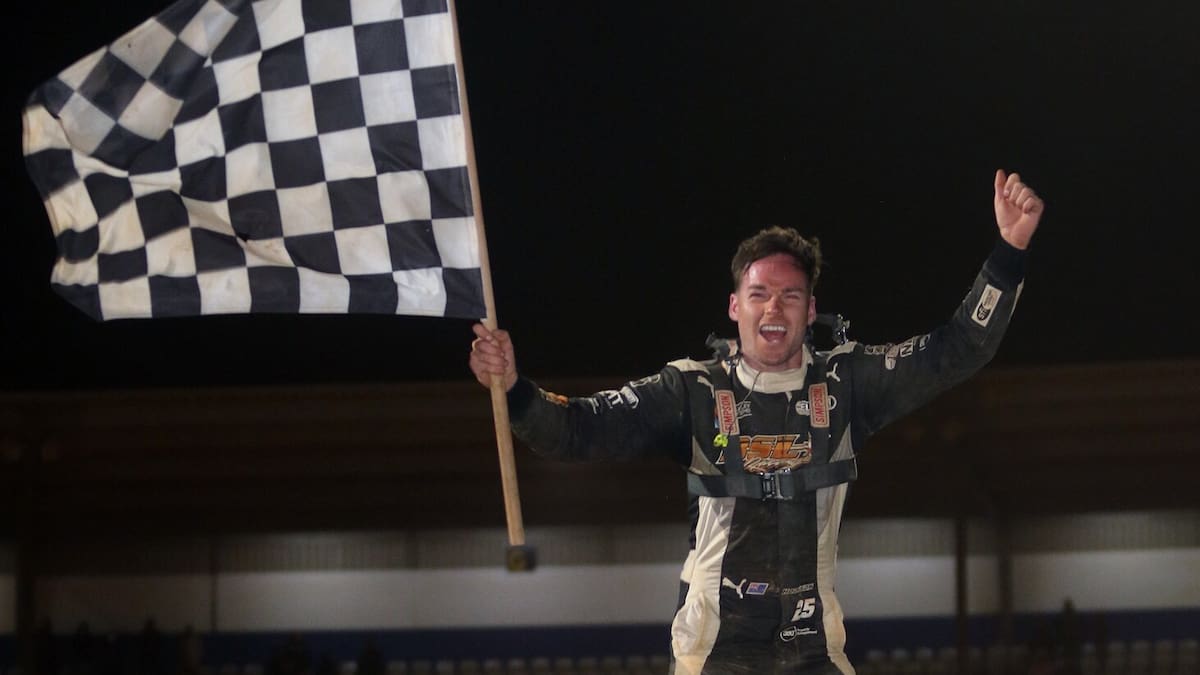 Aaron Hodgson wins 2026 New Zealand Midget Car Championship at Baypark