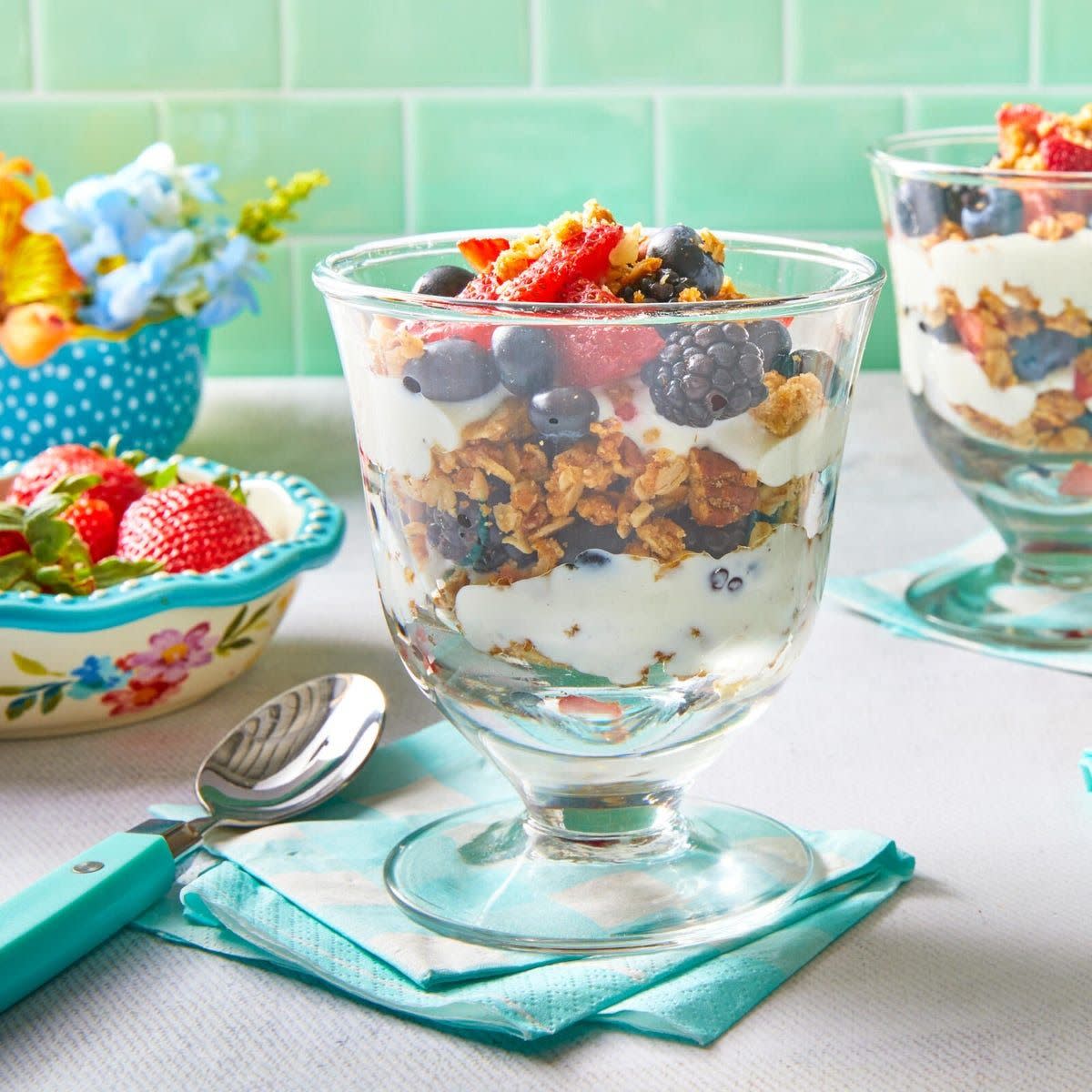 high protein snacks yogurt parfait