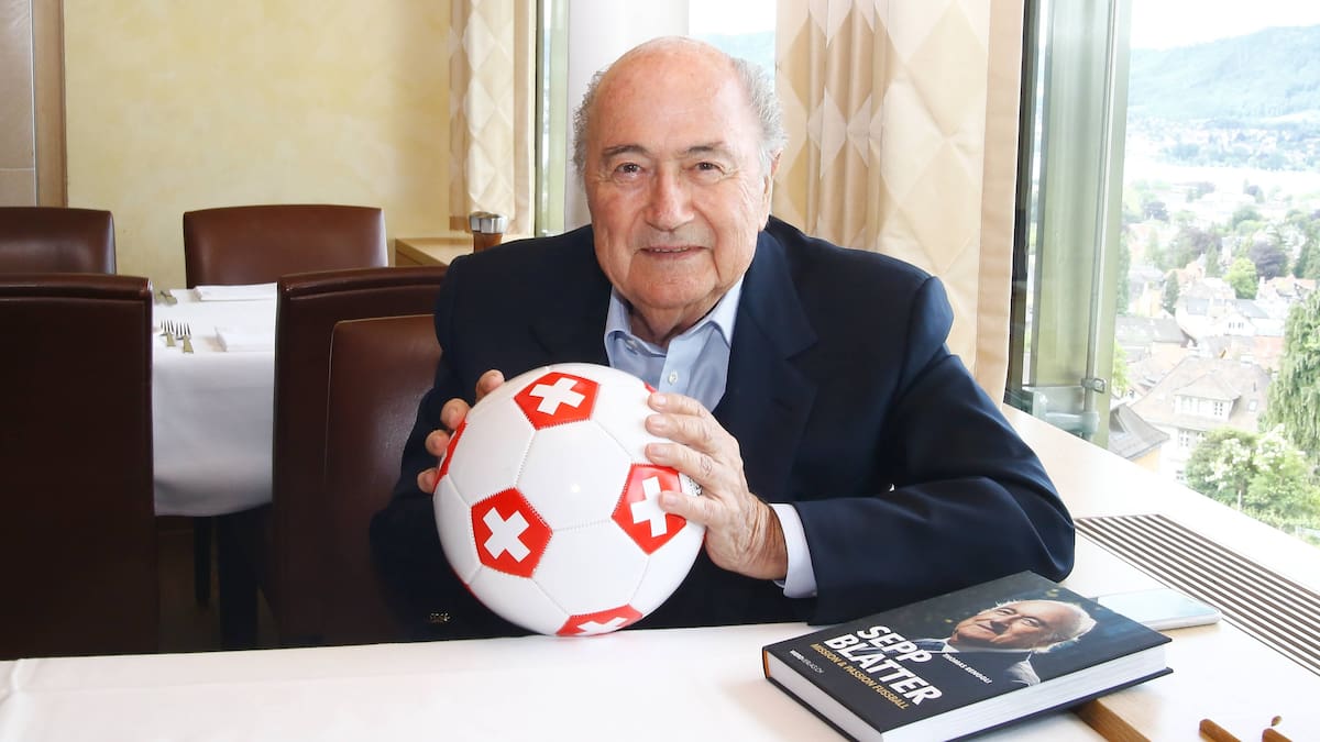 Sepp Blatter: Ex-Fifa boss suggests fans should not travel to US for World Cup