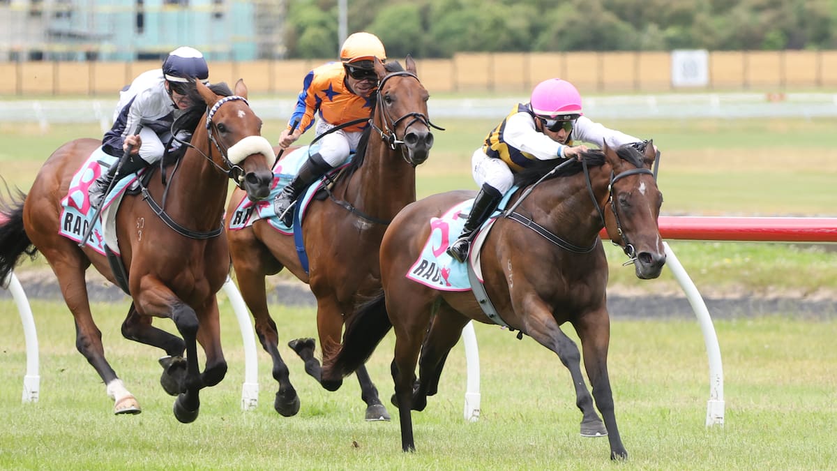 Lassified shows class to provide trainer’s family with black-type win