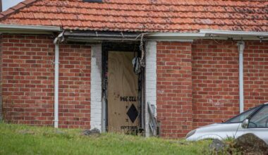 Police investigating suspicious fire in central Auckland suburb