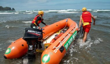 Tauranga and Raglan beaches busy, surf lifeguards make weekend rescues