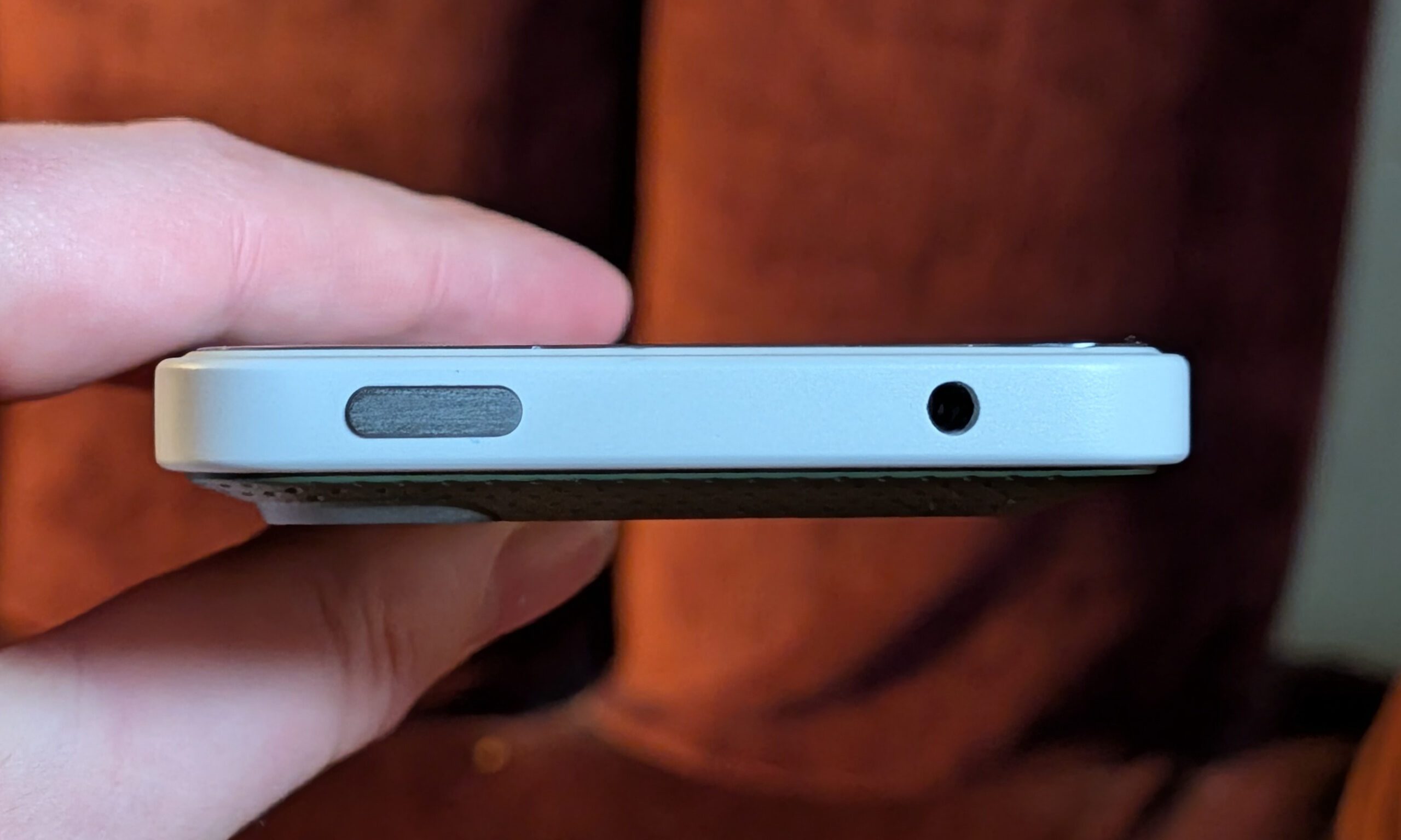 Clicks Communicator headphone jack