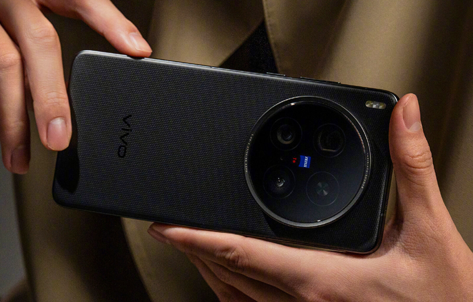 Vivo X300 Ultra: New camera details come to light for global-bound camera flagship