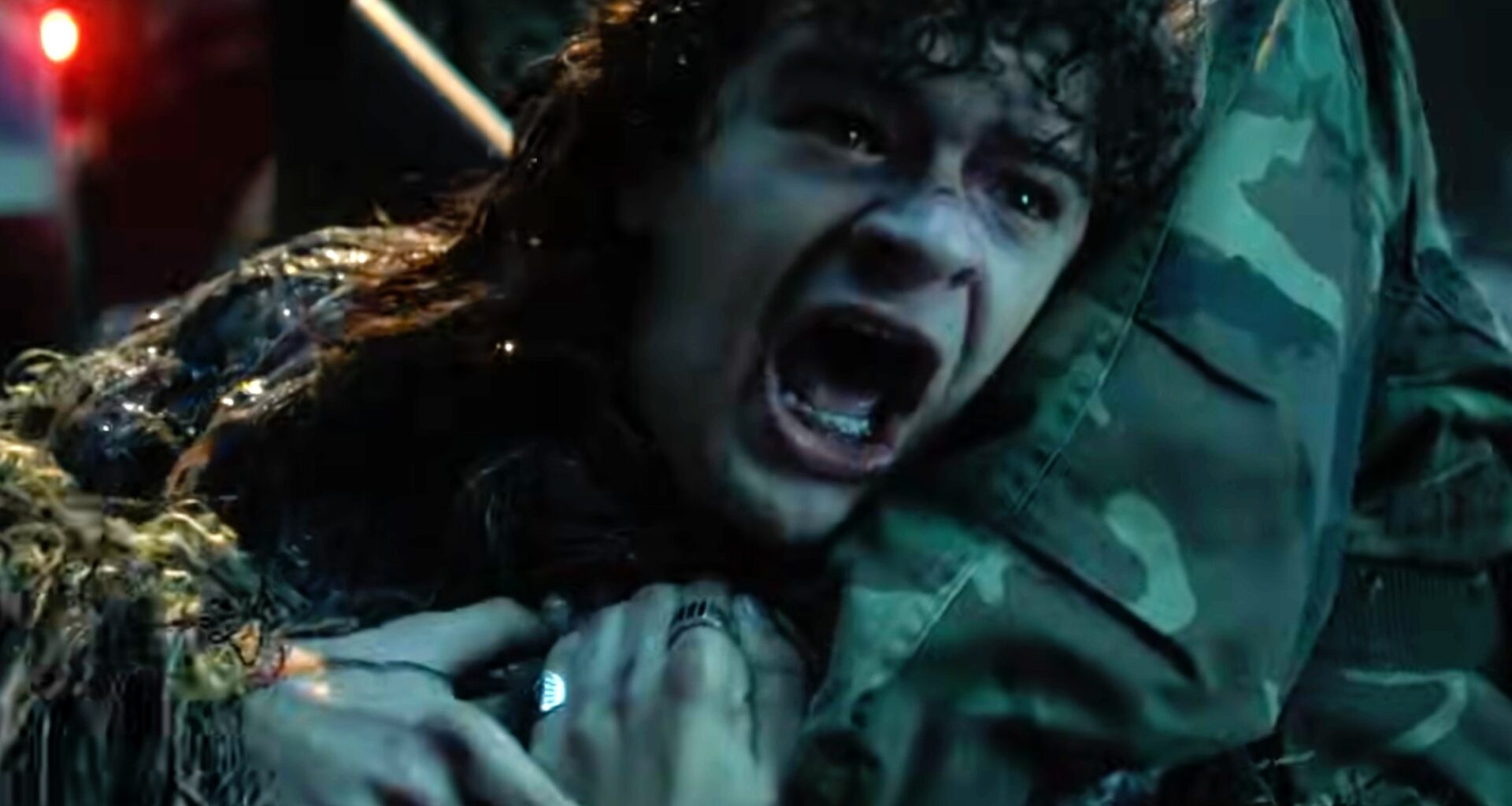 Stranger Things Found the Perfect Way to Resurrect Its Most Beloved Character (But It's Easy to Miss)