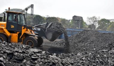 South Africa mining output falls 2.7% as coal, iron ore drop amid U.S. tariff concerns