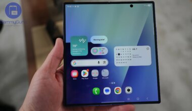Galaxy Z Fold 7 SammyGuru 38 main display
