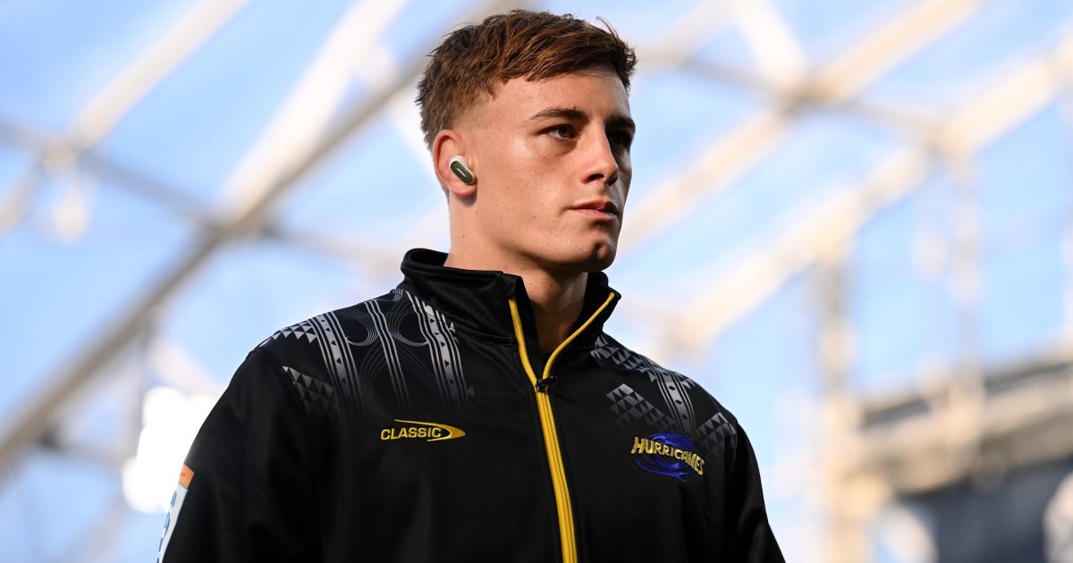 Ruben Love no longer seen primarily as a fullback by Hurricanes