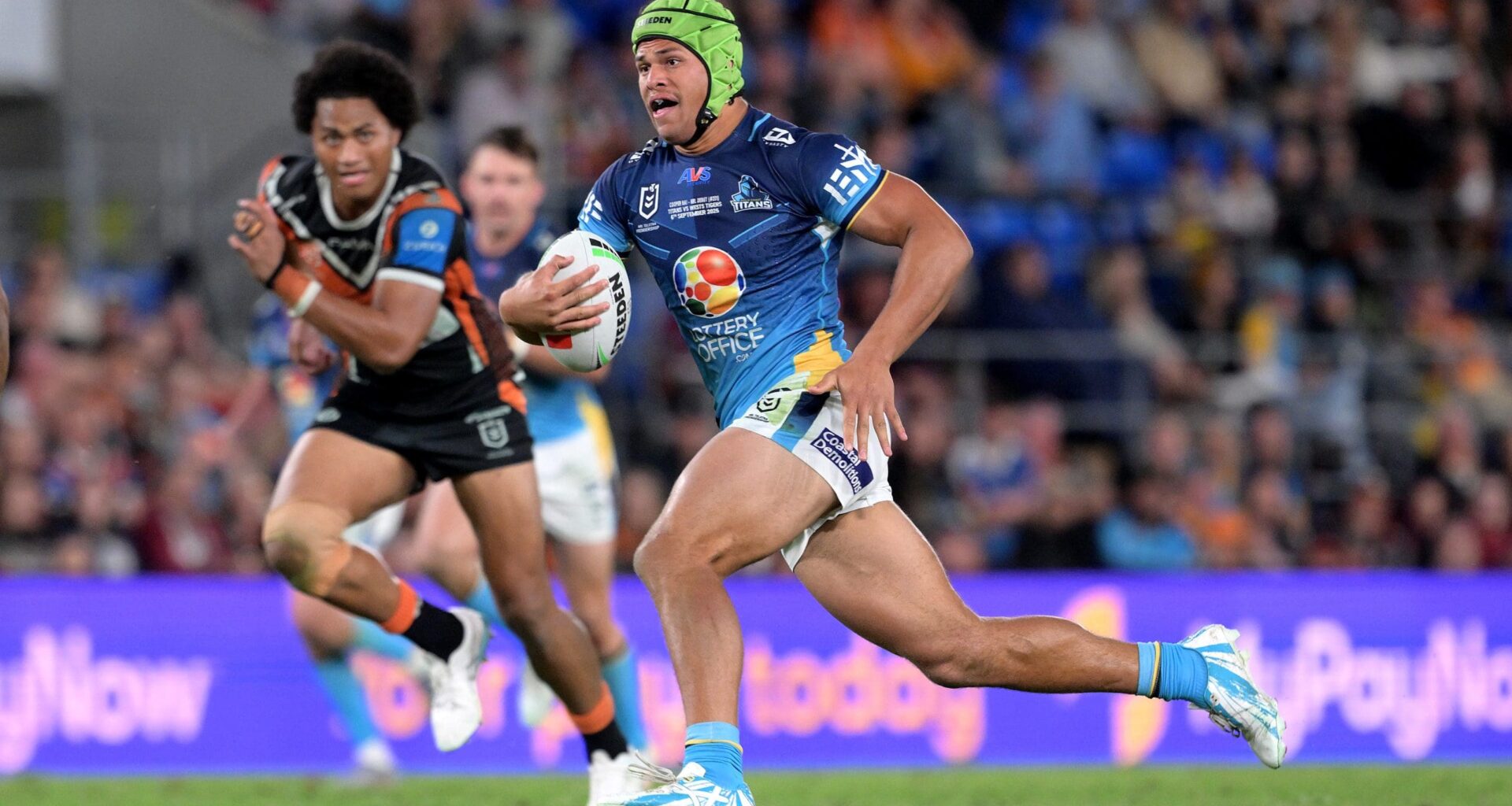 Titans youngster weighing up backflip on club switch - NRL News