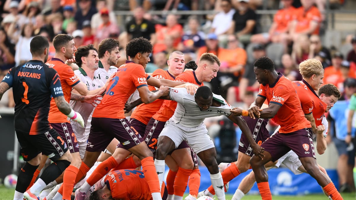 Ten-man Wellington Phoenix bounce back with 3-0 win over Brisbane Roar in tense match