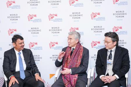 WEF Summit: Maha CM Meets Global Investors To Explore Investment Opportunities