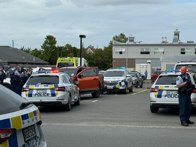 Large police presence in Riccarton following assault