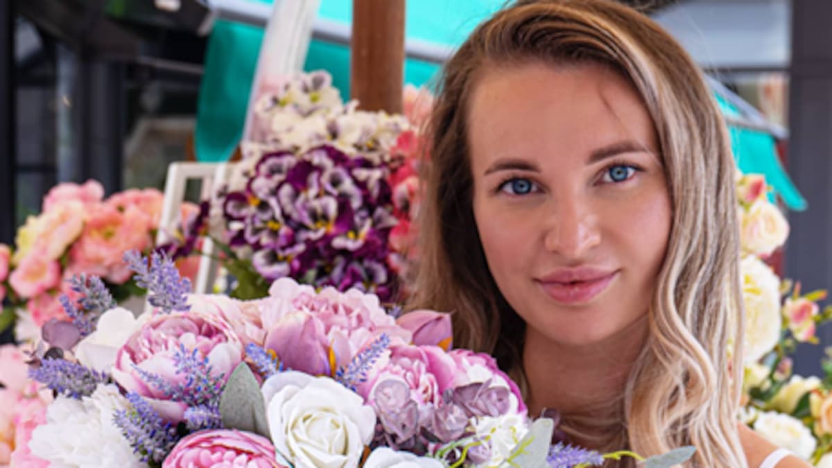 Online star Yulia Burtseva dead at 38 after cosmetic surgery in Russia