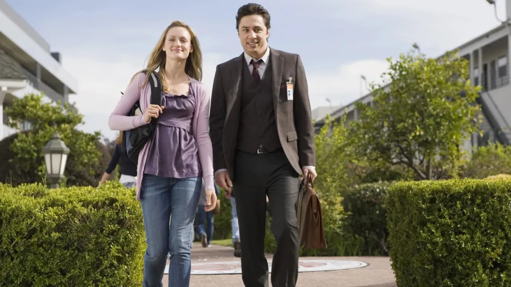 Kerry Bishé as Lucy Bennet and Zach Braff as JD in Scrubs