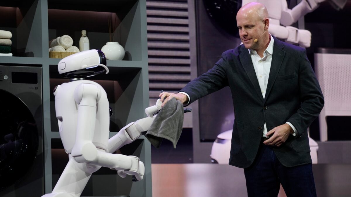 Some Robots at CES Are Actually Impressive... In a Very Slow Kind of Way