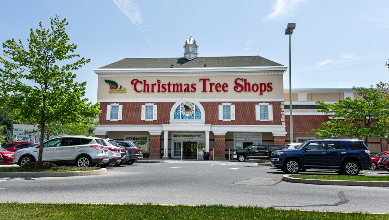 Christmas Tree Shops
