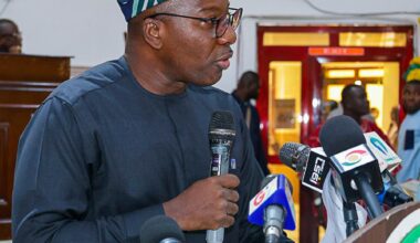 Majority blames NPP for economic distress, defends Mahama government's recovery efforts