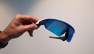 I Really Wanted To Hate The Meta Oakley Vanguard Glasses