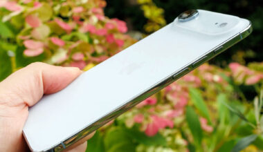 iPhone Air 2 anniversary edition to borrow Samsung Galaxy S26 Ultra's design surprise