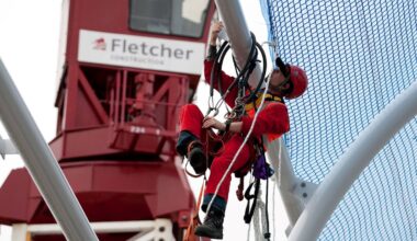 NZ sharemarket ends flat despite Fletcher sale - Market close